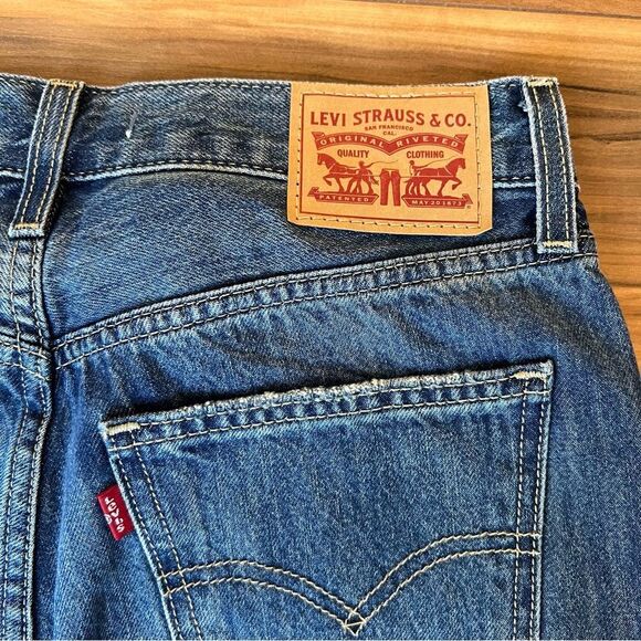 NWOT Levi’s Low Pro Straight Jeans Size 26 - Picture 7 of 11